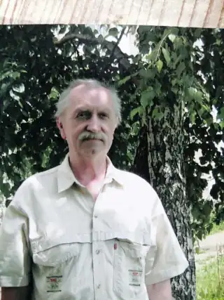  Viktor Lapshin